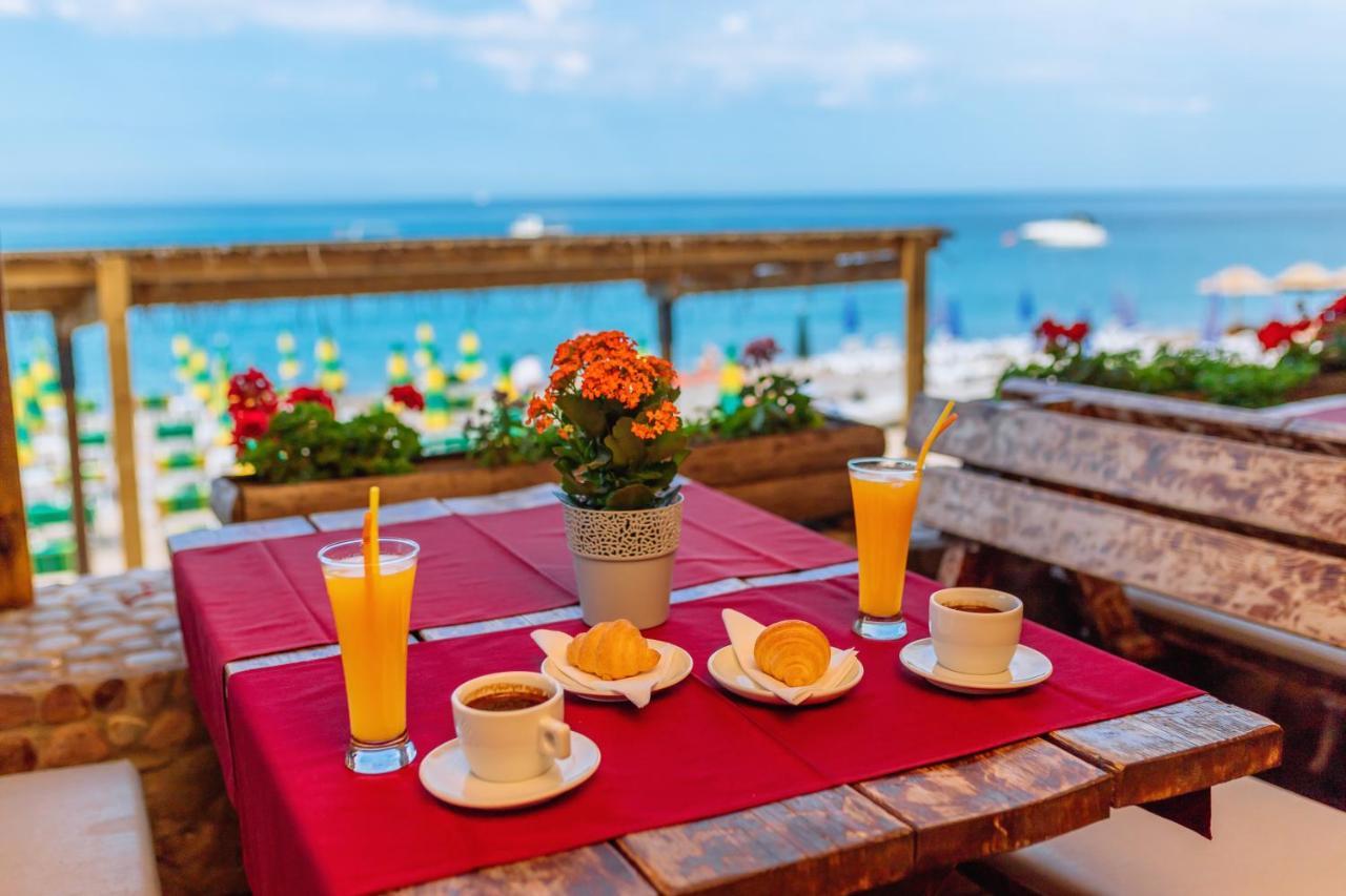 Hotel Savojo Petrovac Eksteriør bilde