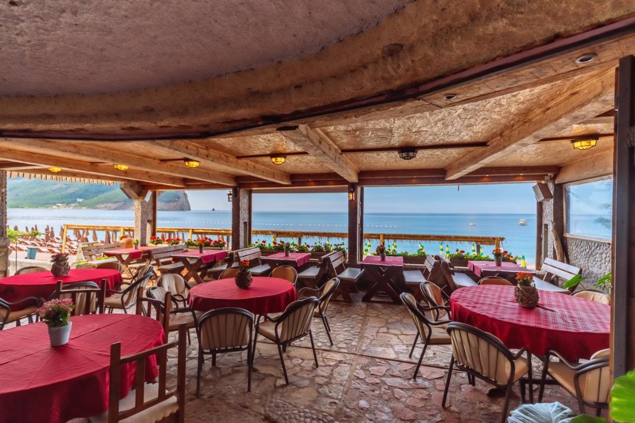 Hotel Savojo Petrovac Eksteriør bilde