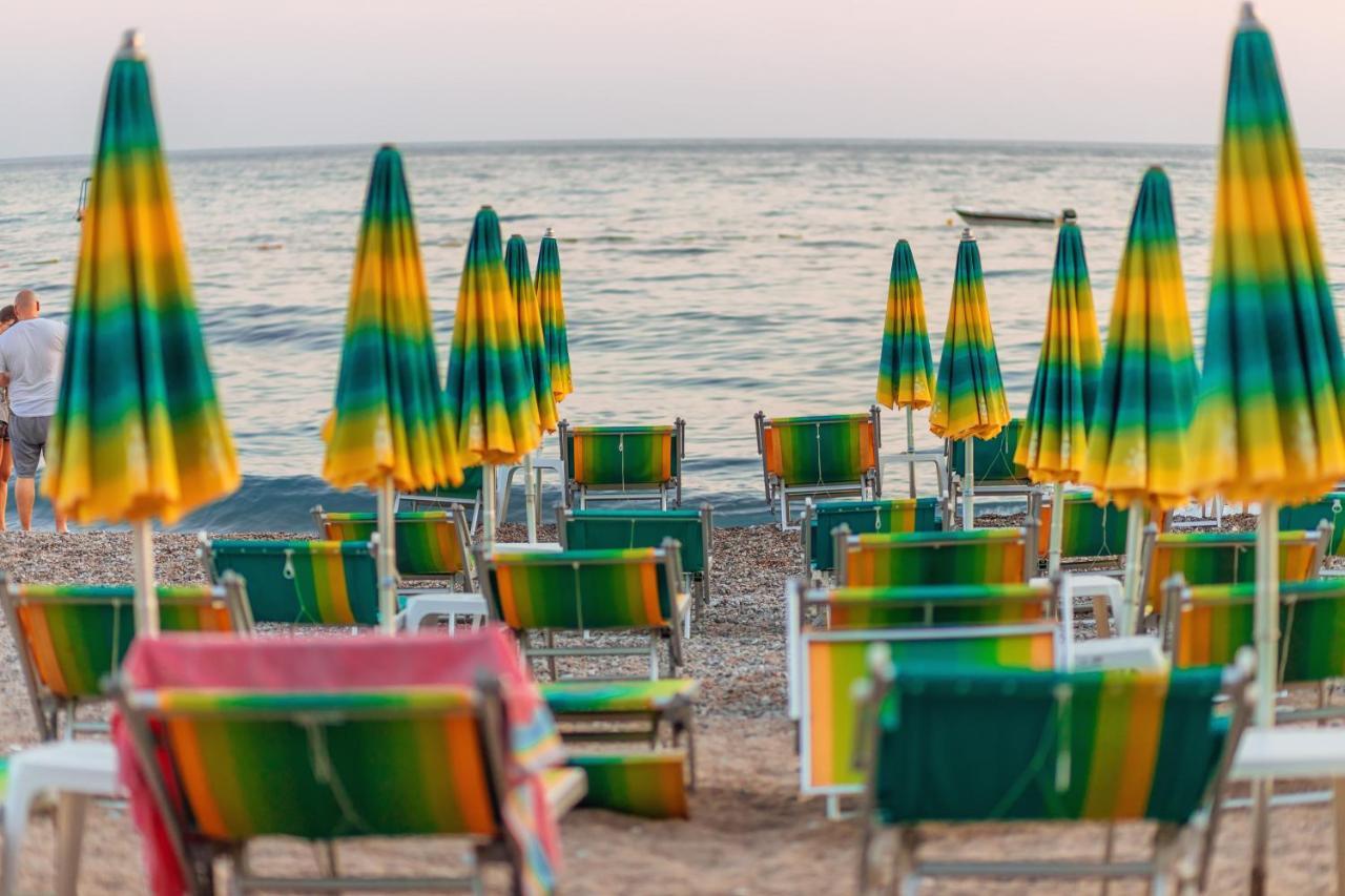 Hotel Savojo Petrovac Eksteriør bilde