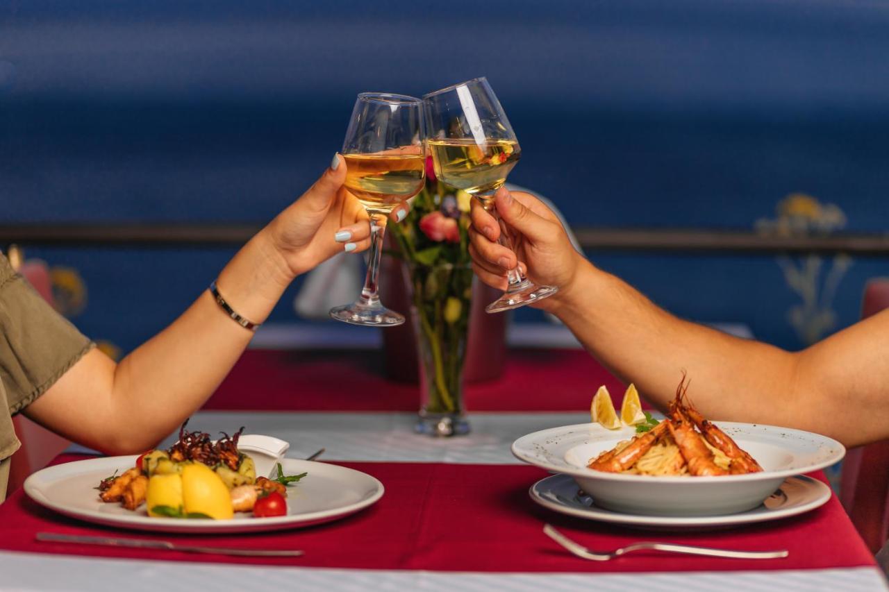 Hotel Savojo Petrovac Eksteriør bilde