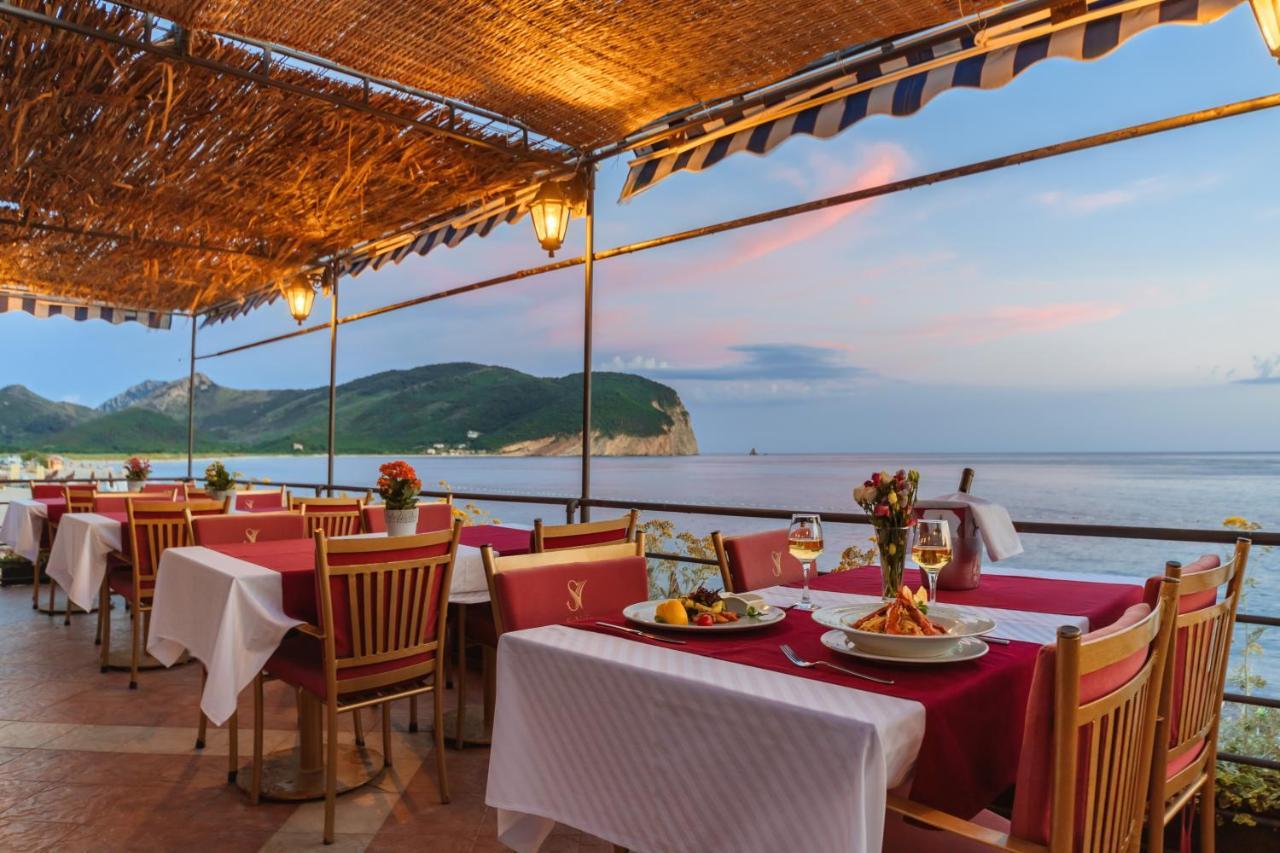 Hotel Savojo Petrovac Eksteriør bilde