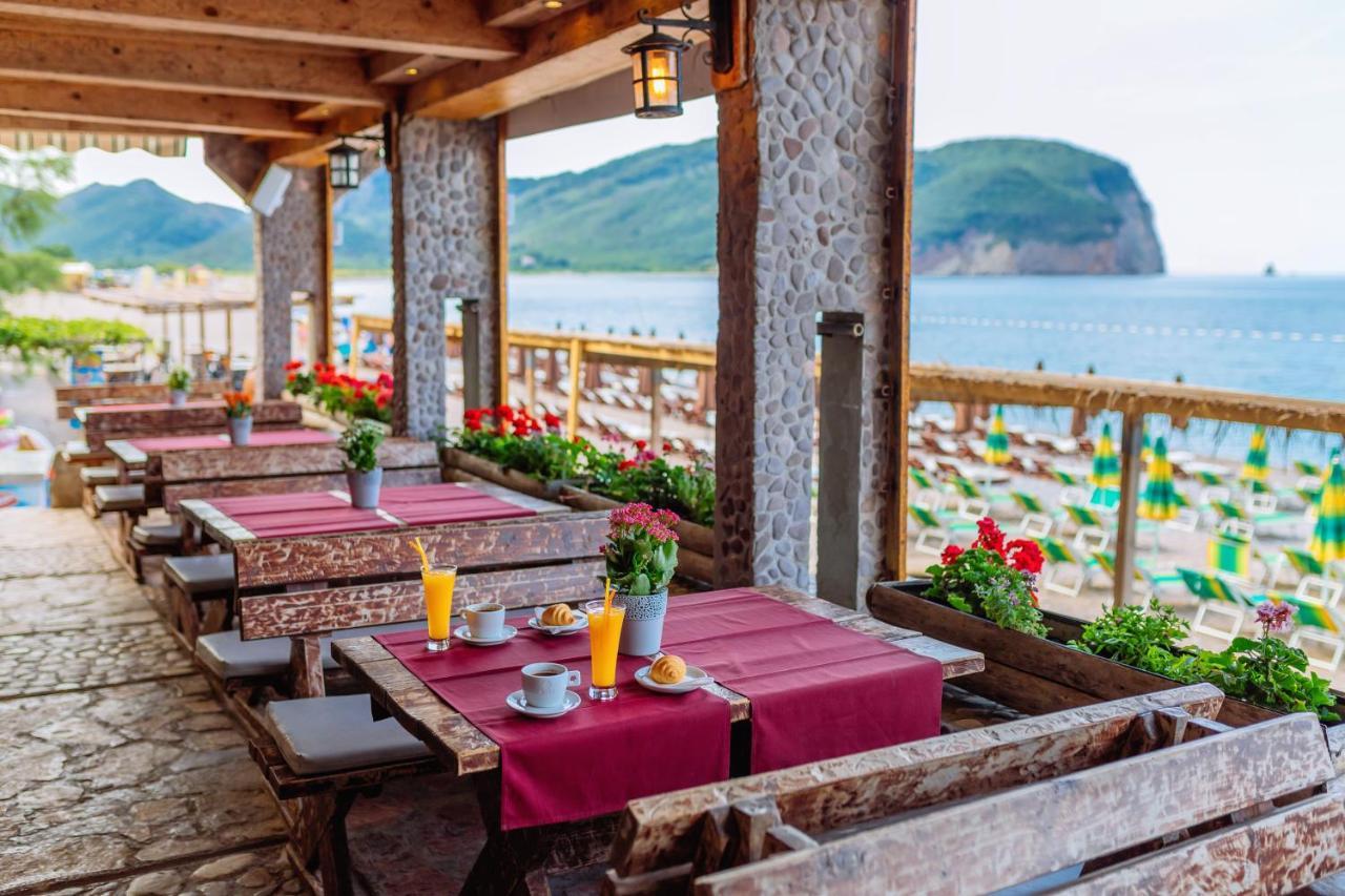 Hotel Savojo Petrovac Eksteriør bilde