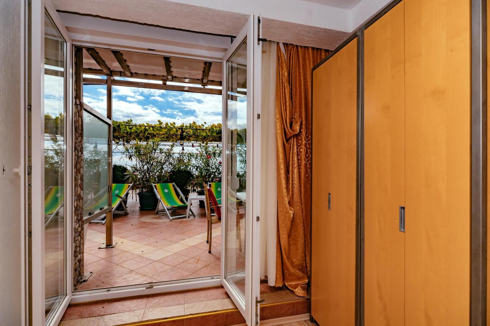 Hotel Savojo Petrovac Eksteriør bilde