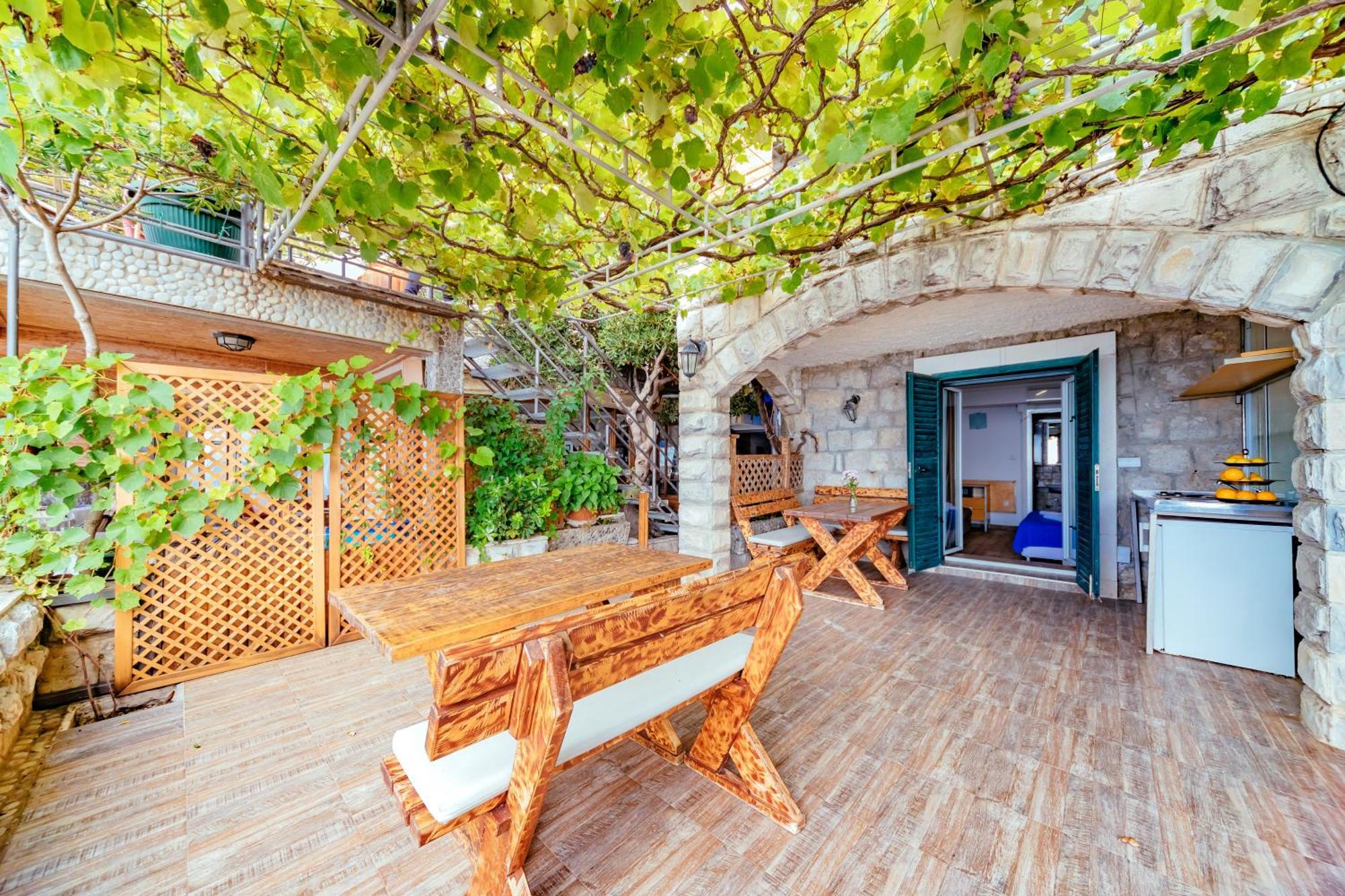 Hotel Savojo Petrovac Eksteriør bilde