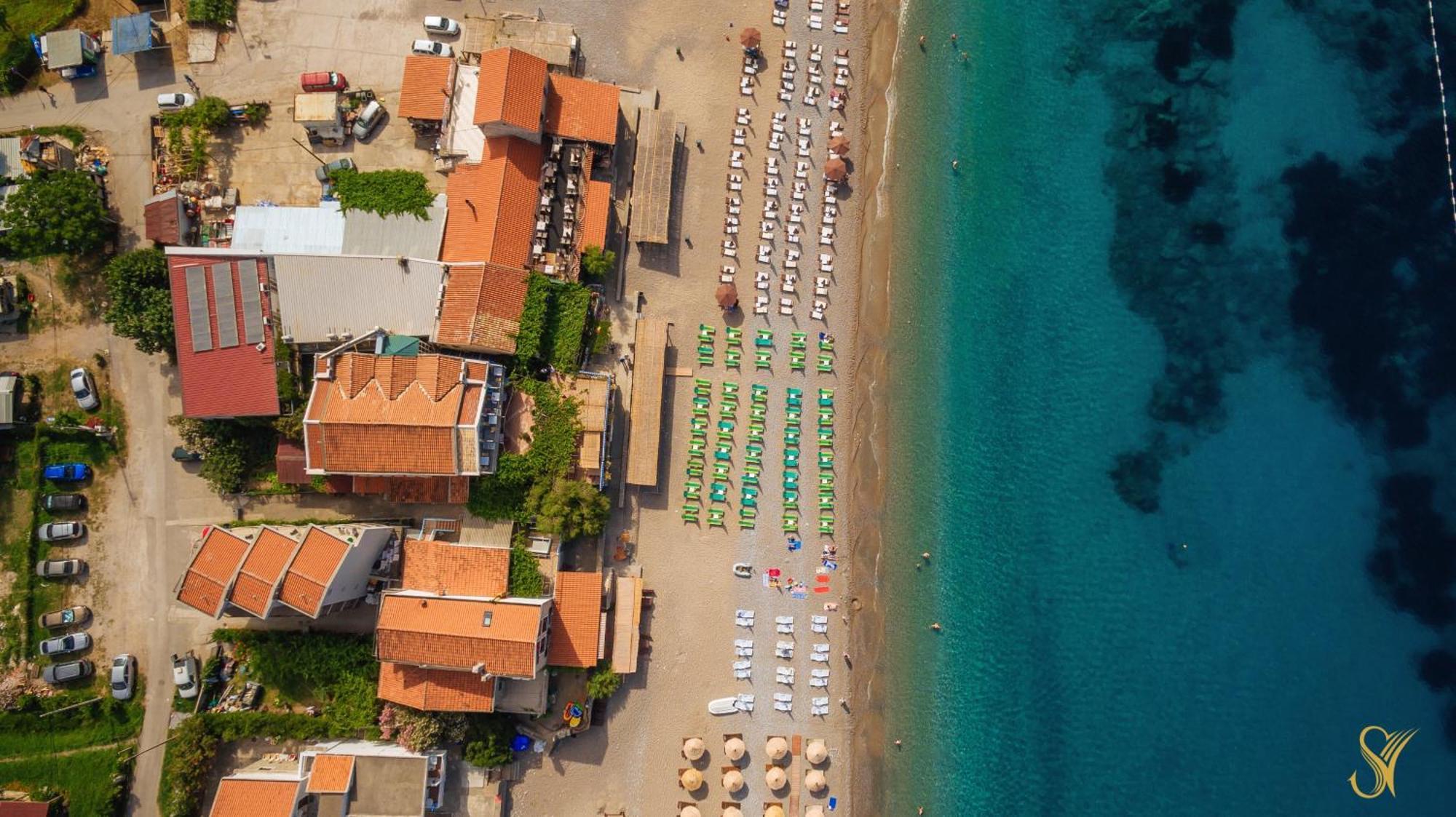 Hotel Savojo Petrovac Eksteriør bilde