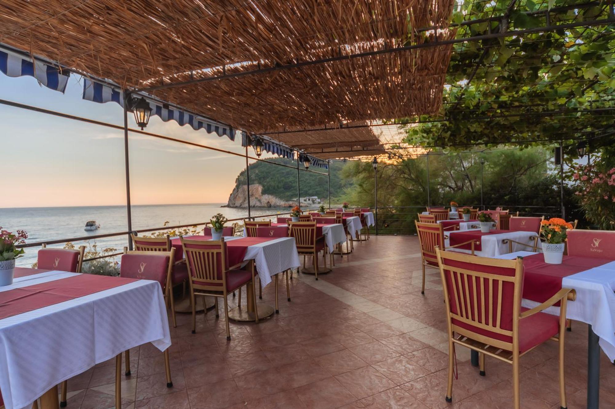 Hotel Savojo Petrovac Eksteriør bilde